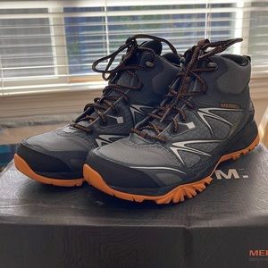 Merrell Capra Bolt Mid Waterproof hiking boots
